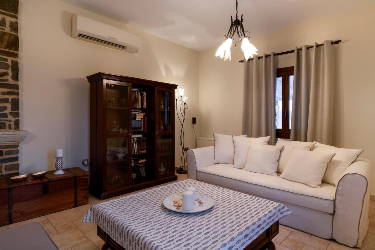 Zoe & Zen Collection Apartment ปาริเกีย ภายนอก รูปภาพ