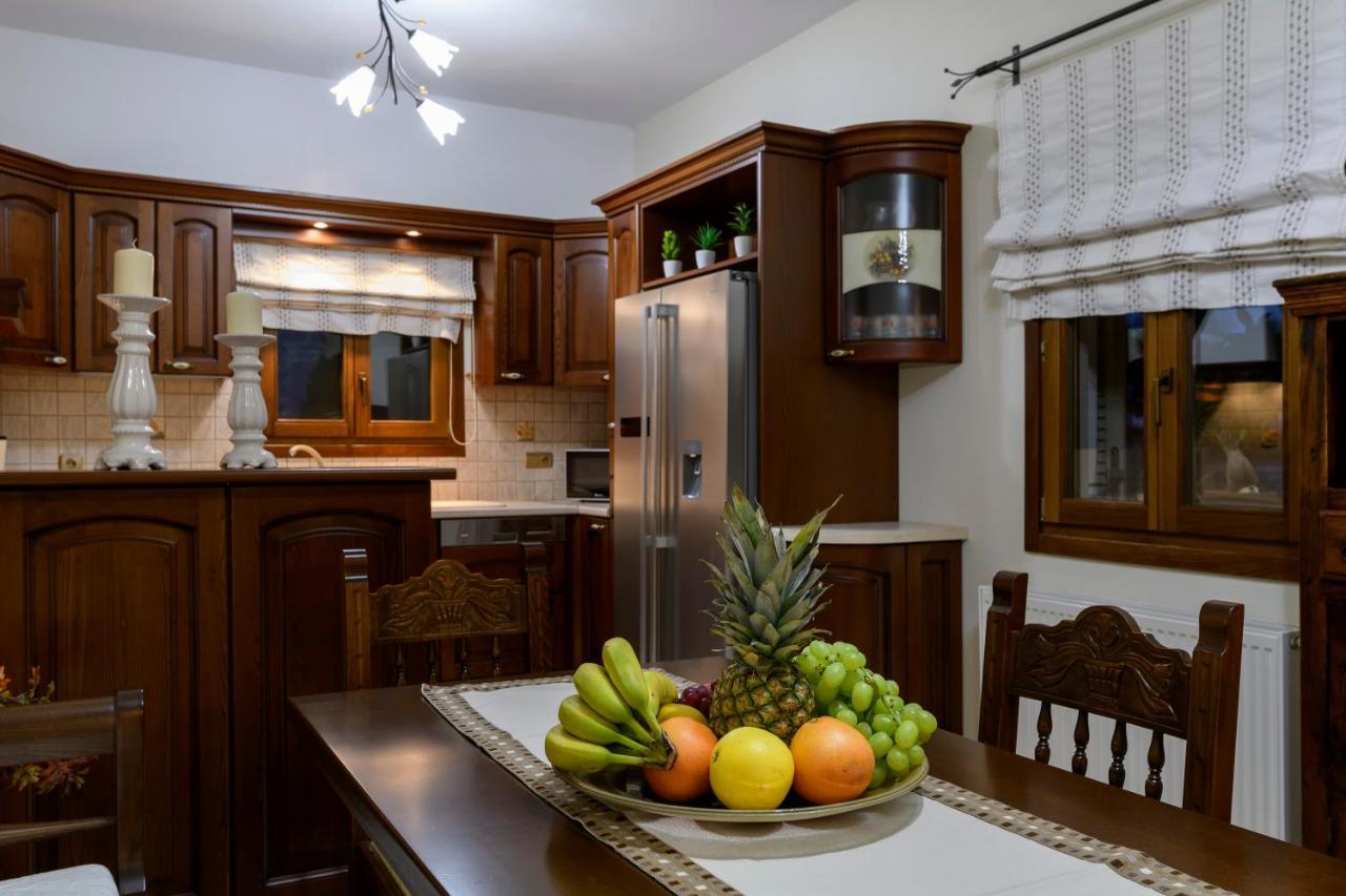 Zoe & Zen Collection Apartment ปาริเกีย ภายนอก รูปภาพ