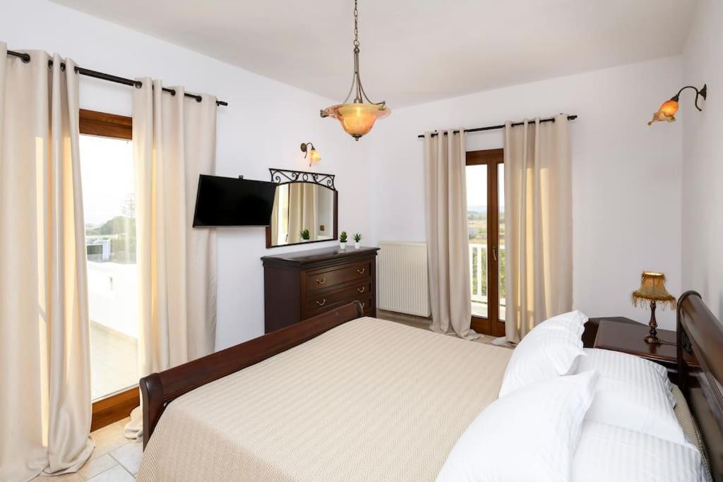 Zoe & Zen Collection Apartment ปาริเกีย ภายนอก รูปภาพ